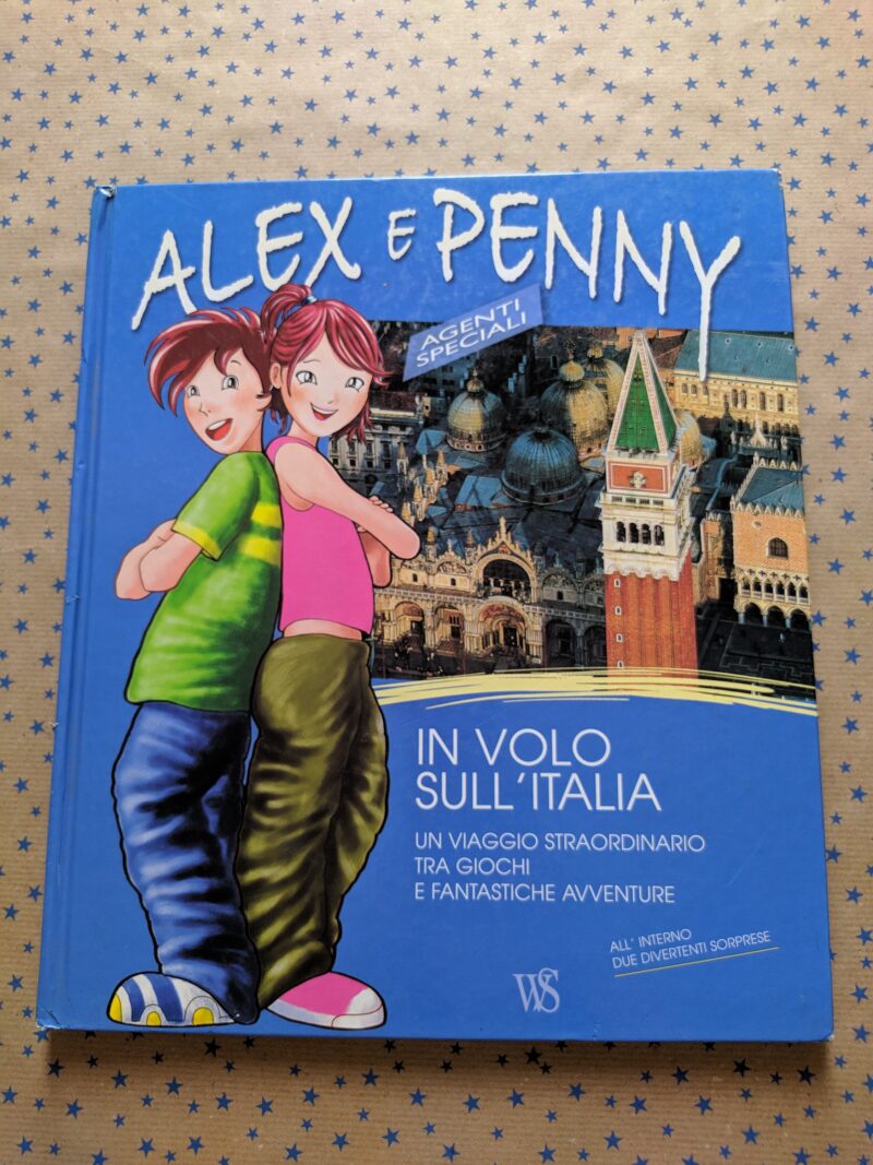 Alex e Penny in volo sull'italia
