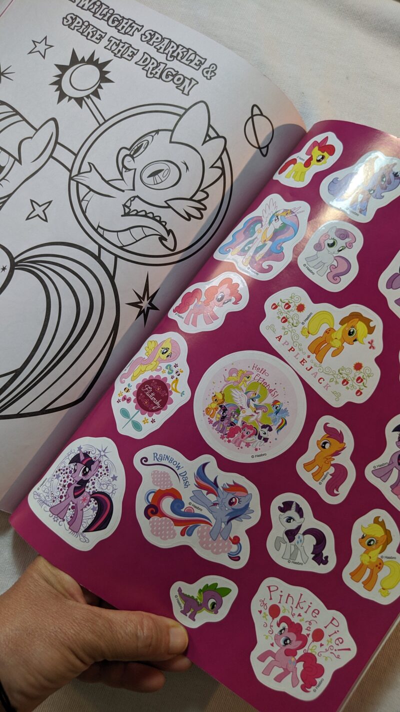 My little pony. Album da colorare con adesivi