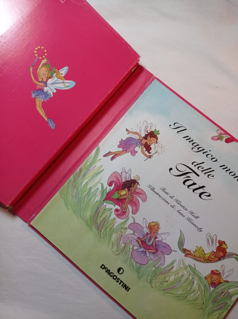 Sono una fatina
Un libro e un paio d'ali