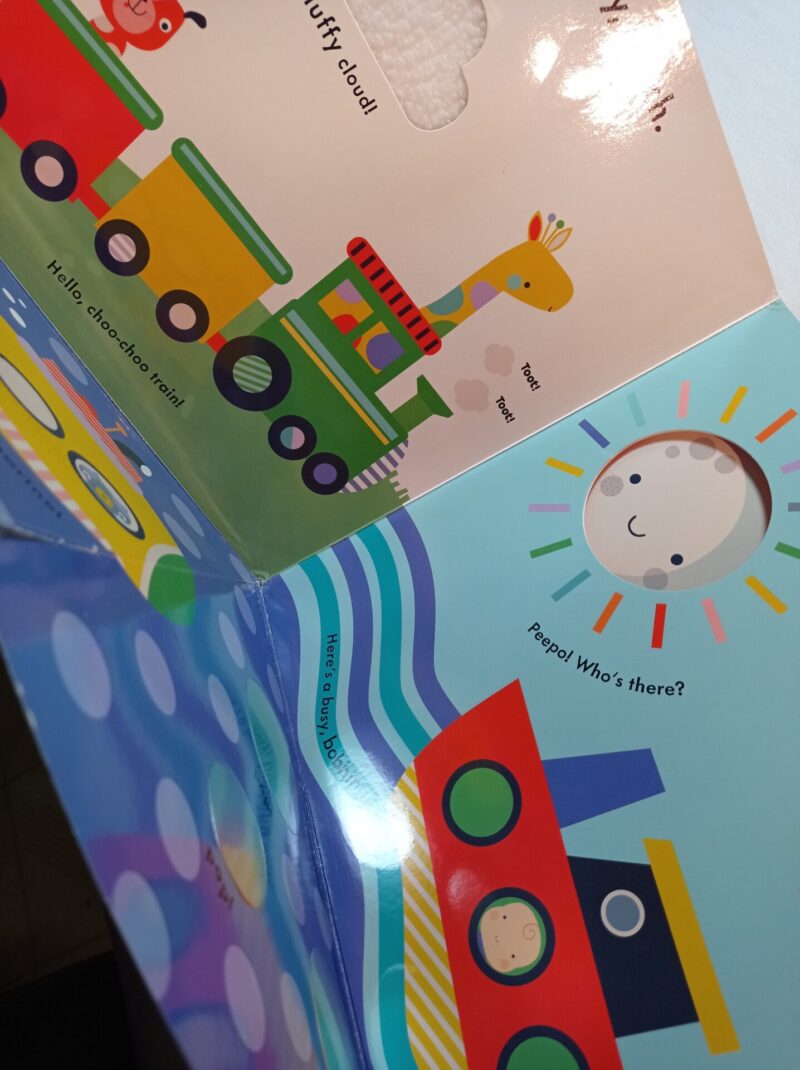 Book touch Tummy Time