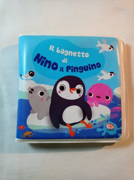 Il bagnetto di Nino il pinguino