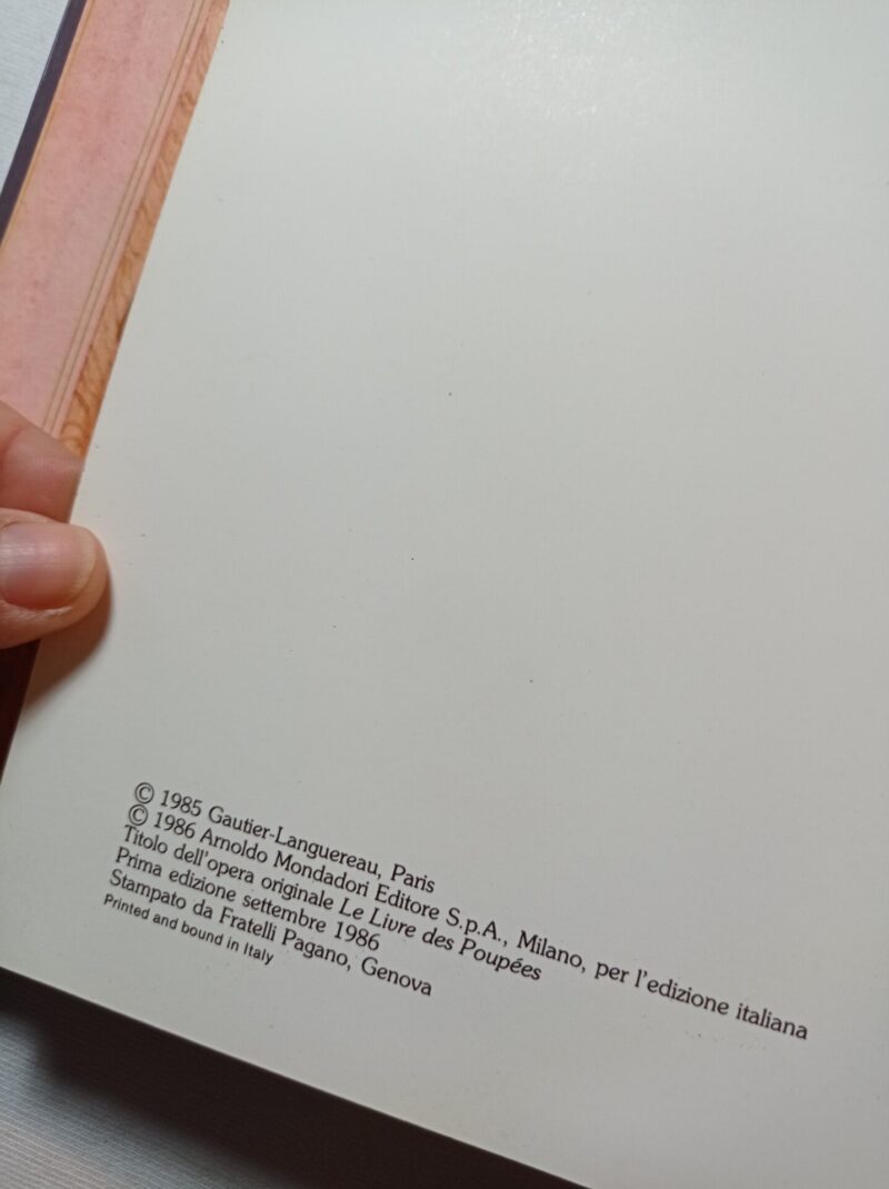 Il libro delle bambole
